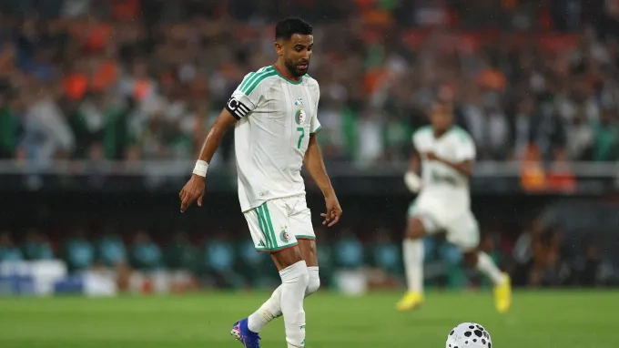 بسبب وردة.. محرز في قلب دعوى قضائية قبل أيام من كأس العالم