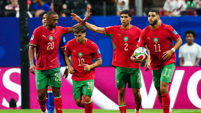 الصحافة العالمية تشعل مباراة المغرب وهولندا في كأس العالم