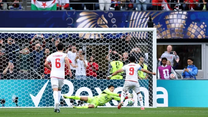 مصطفى شوبير يكرر إنجاز الحضري ويعادل رقم والده في كأس العالم