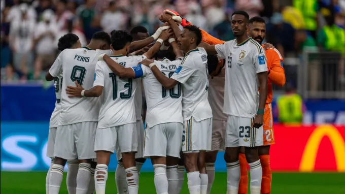 سبب يؤخر عودة المنتخب السعودي إلى الرياض بعد وداع المونديال