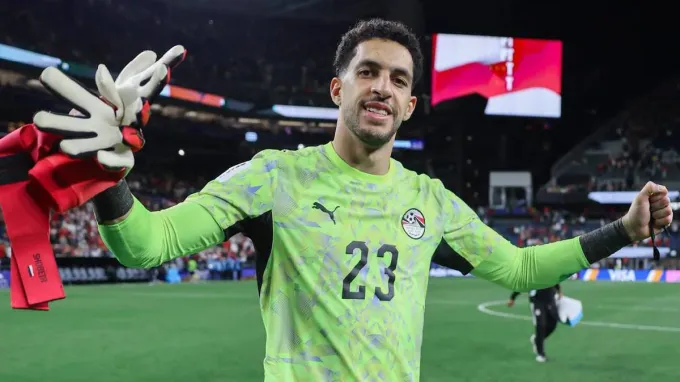 شاهد.. مصطفى شوبير يكشف السر وراء التصدي لركلة جزاء إيران