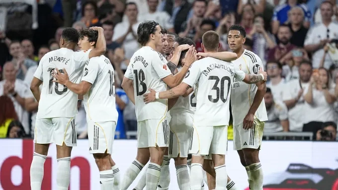 4 لاعبين على أعتاب الرحيل.. من ضحايا مشروع ريال مدريد؟