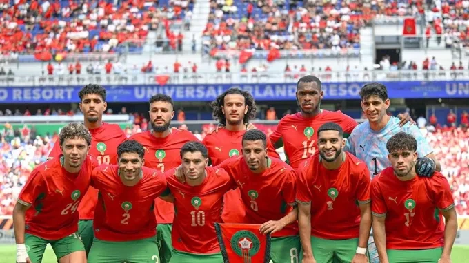 نجم هولندا يفاجئ منتخب المغرب برسالة غامضة ومثيرة