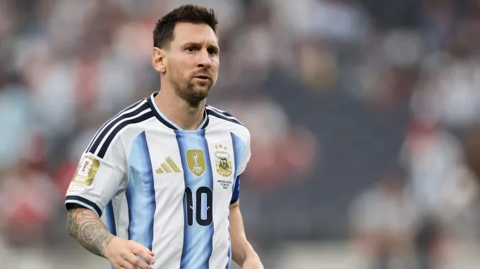 منتخب الأردن يعيد ميسي 20 عاما إلى الخلف في كأس العالم!